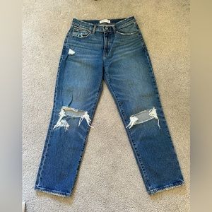 Abercrombie Boyfriend Mid Rise Ankle Jeans 27
